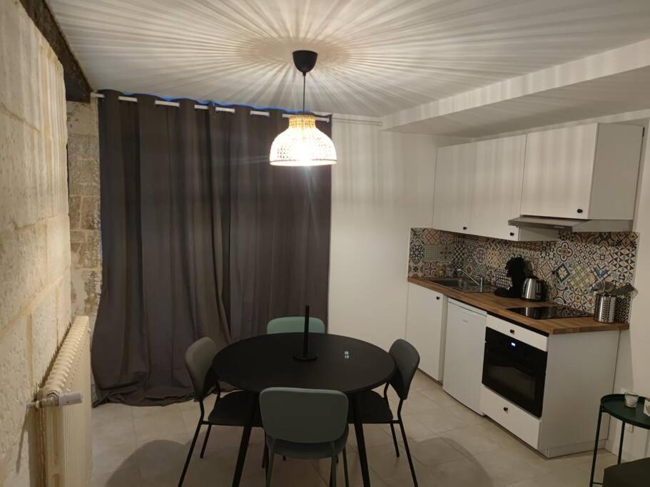 Studio De Charme, Au Calme Dans Le Vieux Chaumont Chaumont  Exteriör bild