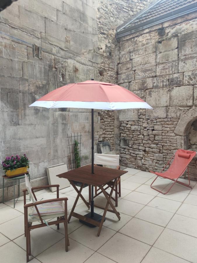 Studio De Charme, Au Calme Dans Le Vieux Chaumont Chaumont  Exteriör bild
